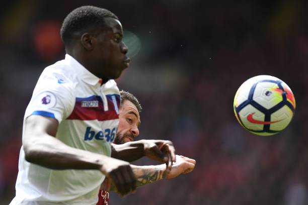 中占据主动 中占据主动