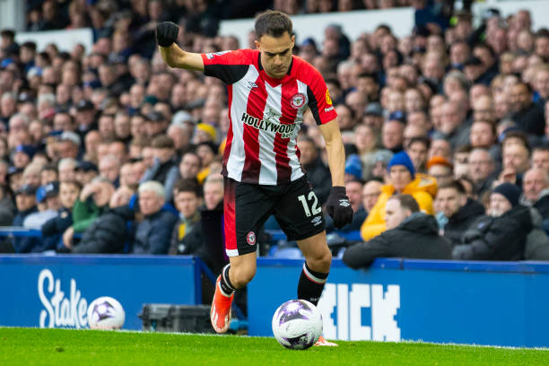 也让他的队 也让他的队