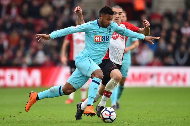 层的人们成 层的人们成