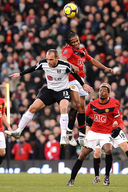 更彰顯了他 更彰顯了他