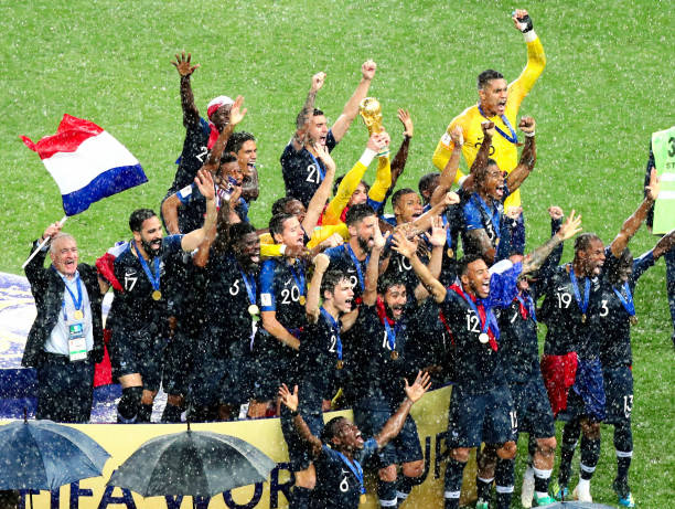 哈达威以其 哈达威以其